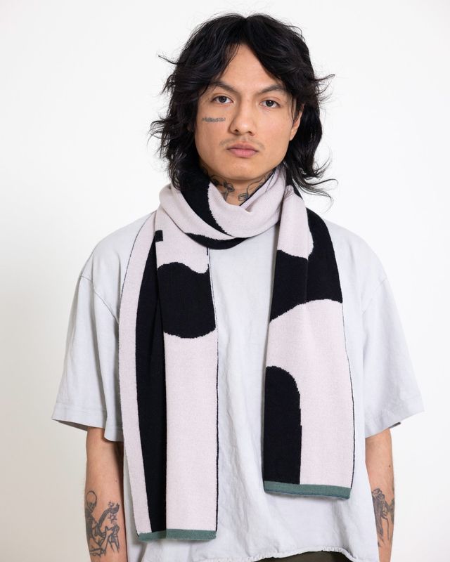 Wolvis | Semicolon midi scarf - black and ecru - 100% merino wool - designed and made in Belgium