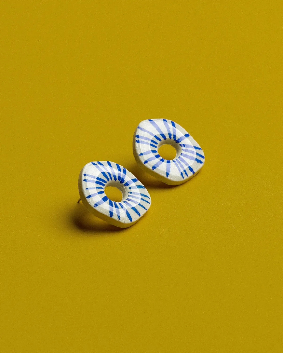 Depeapa | Polymer clay blue striped earrings - handmade in Granada Spain