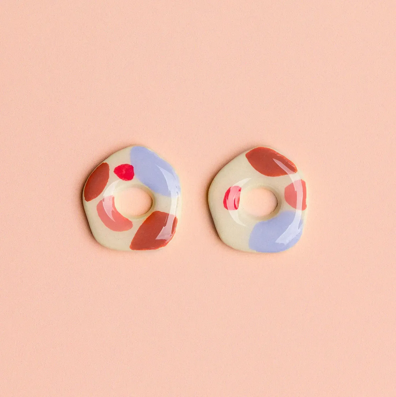 Depeapa | Polymer clay float donut earrings terrazzo - handmade in Granada Spain