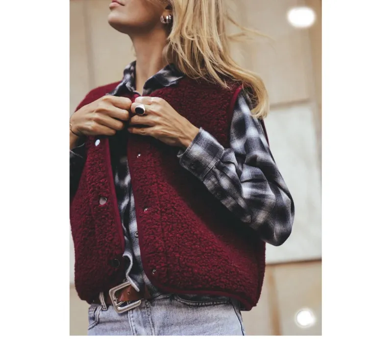 Alwero | Bodywarmer "TYB" merino wool cherry liqueur - made in Poland