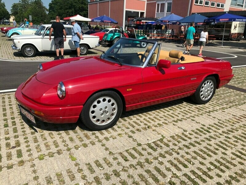 Alfa Spider 2.0        1. Hand 54000 Km