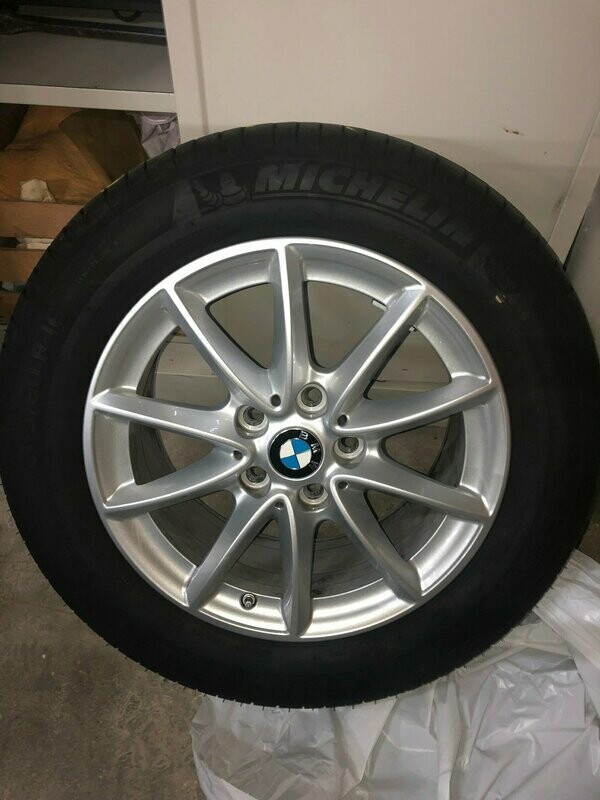 Alufelgen Sommerräder BMW 1er  7x16  is52 Michelin 206/60 R 16