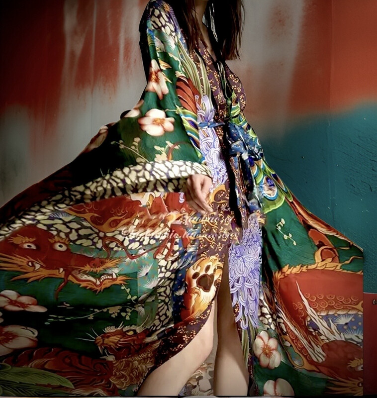 Dragon Print kimono / Robe
