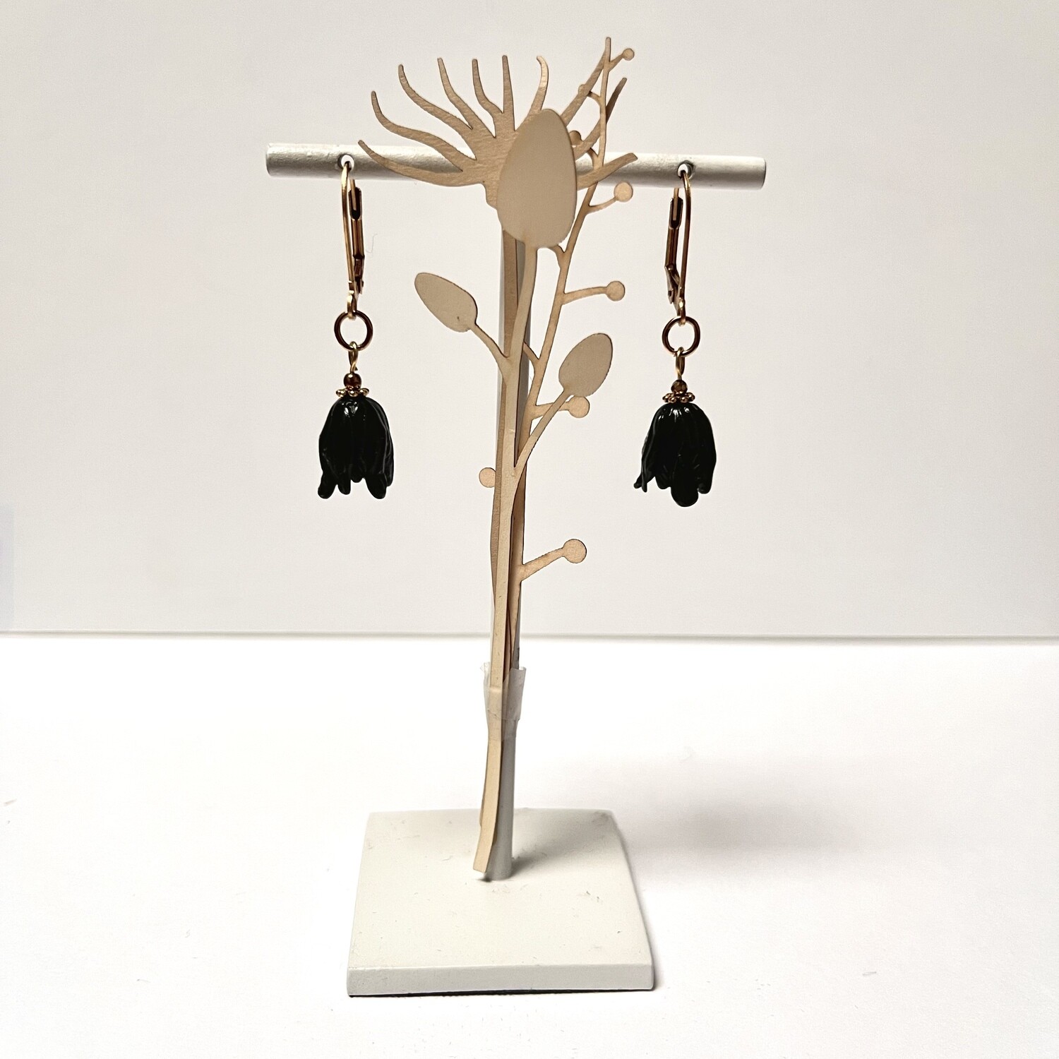 Black tulip earrings
