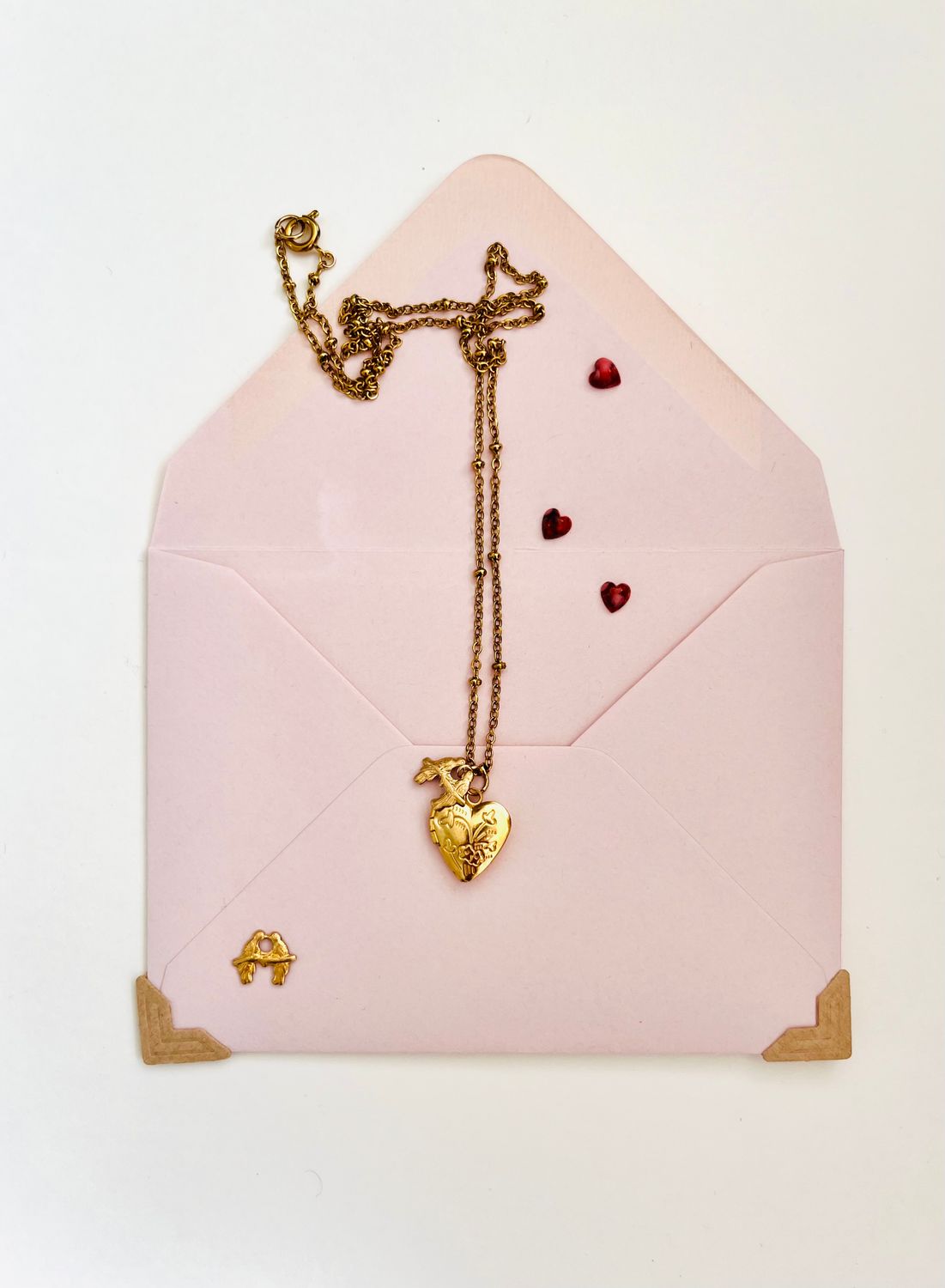 Sweet heart &amp; love birds locket necklace