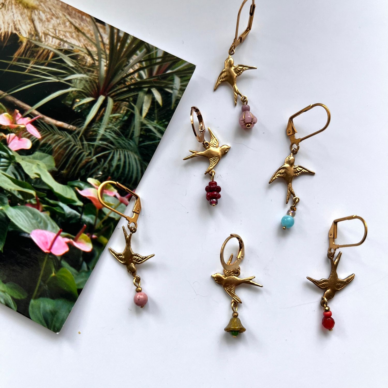 Flora spreader &amp; butterfly petit heart earring