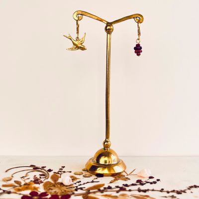 Flying swallow raspberry earrings
