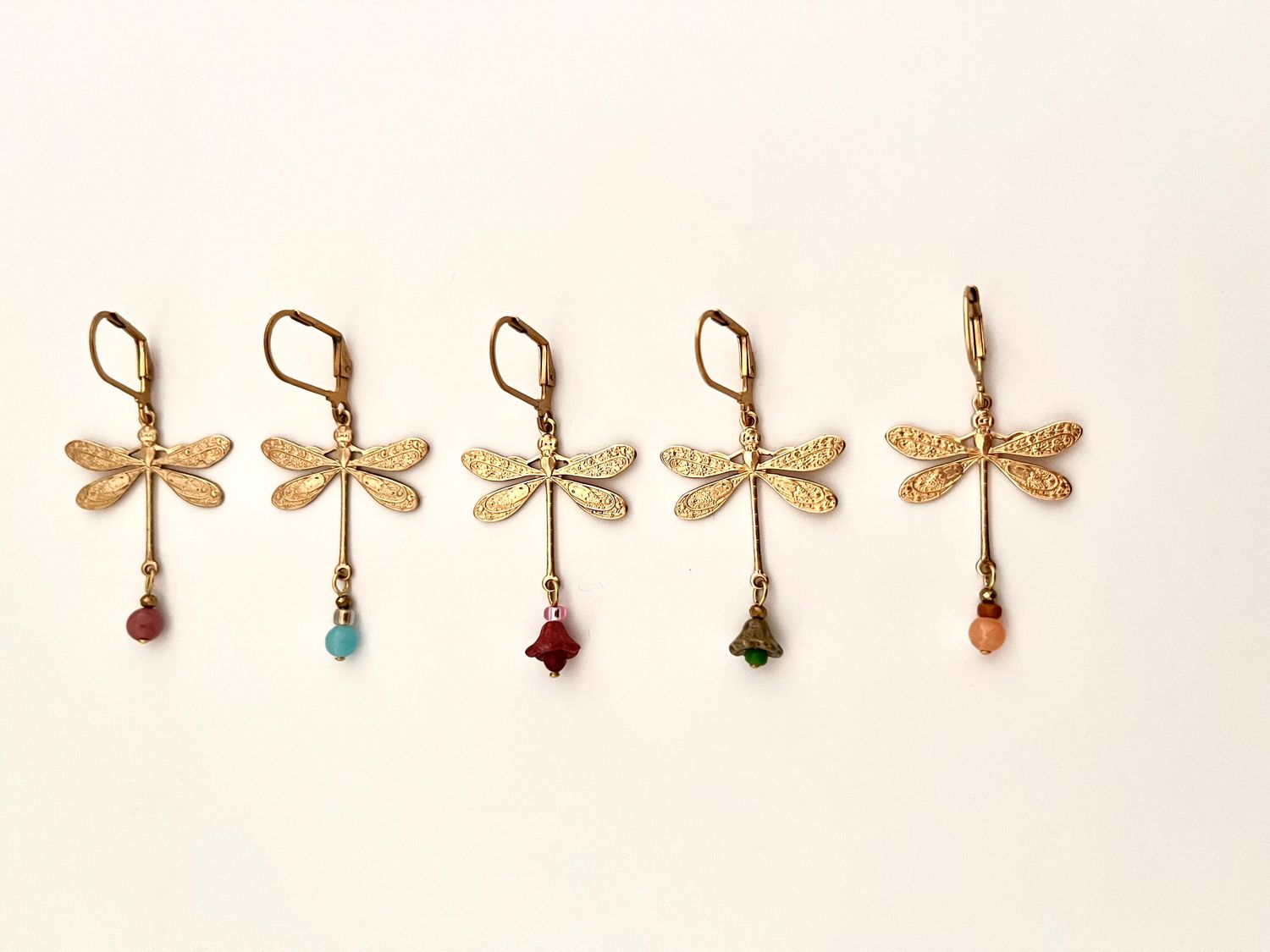 Dragonfly flower ball chain