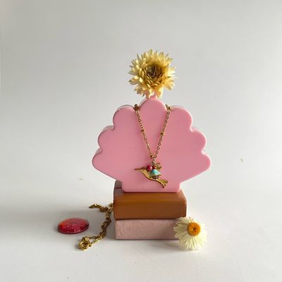 The hummingbird necklace