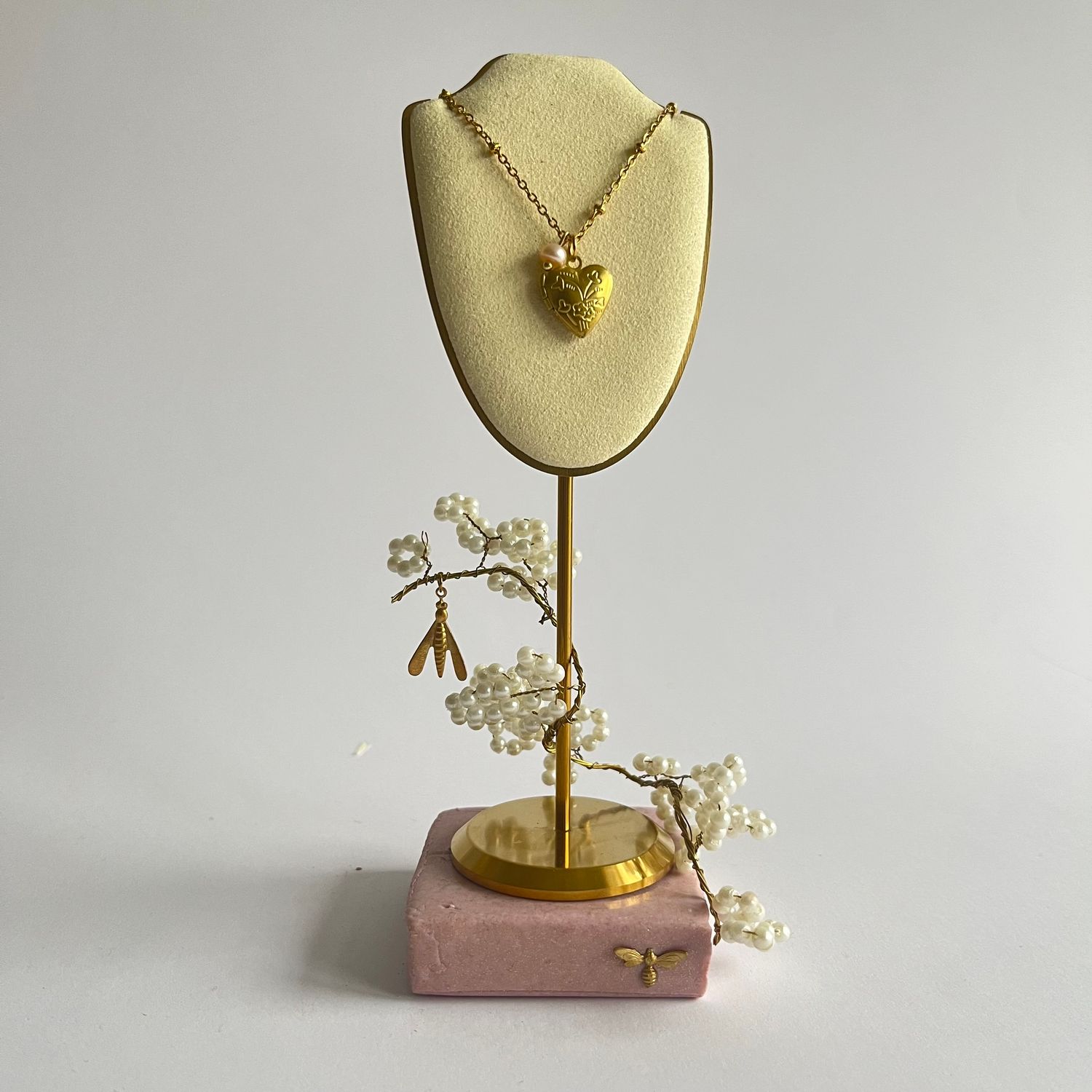 Sweet heart locket necklace