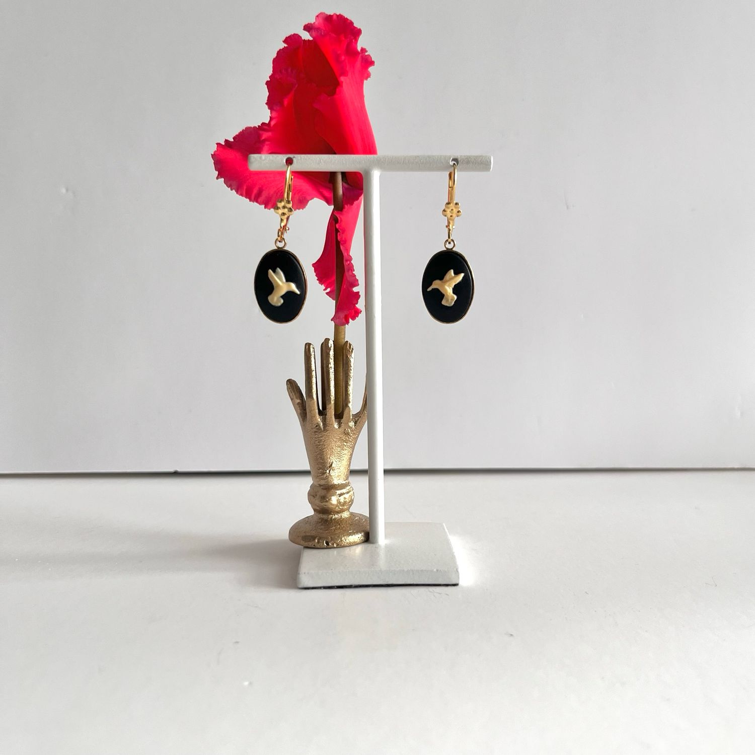 Cameo black hummingbird earrings