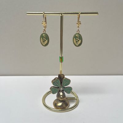 Cameo lily of the valley meadow green earrings