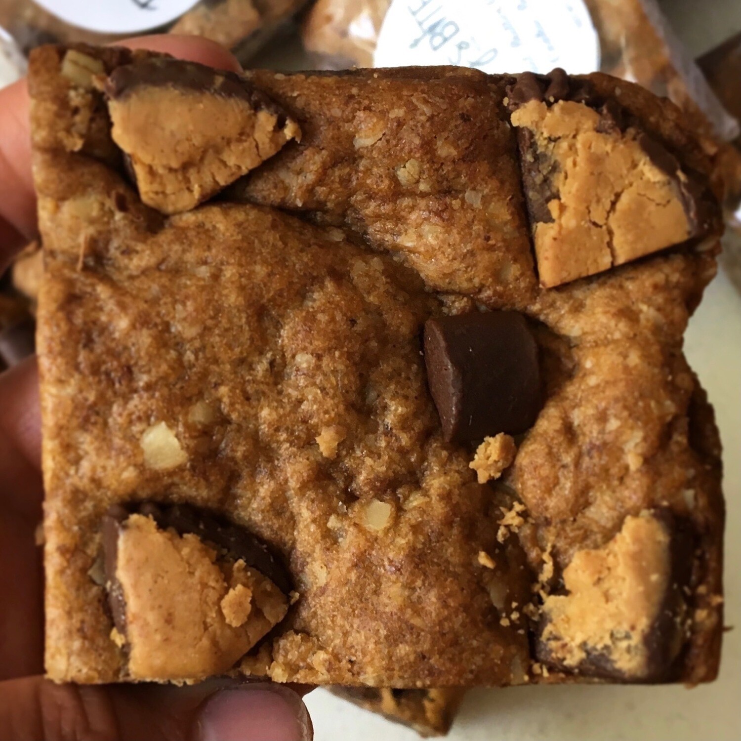 Peanut Butter Cup Cookie Bar - Bunny's Bite