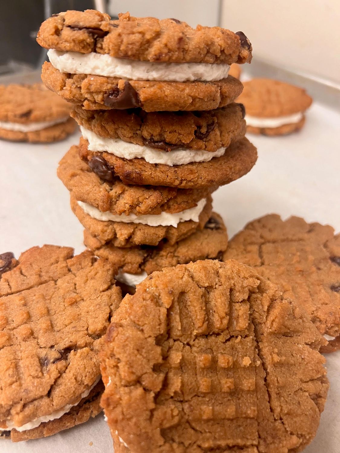 Heirloom Bakery Cookie Sandwich, Choose Cookie: Gluten Free Peanut Butter Chocolate Chip