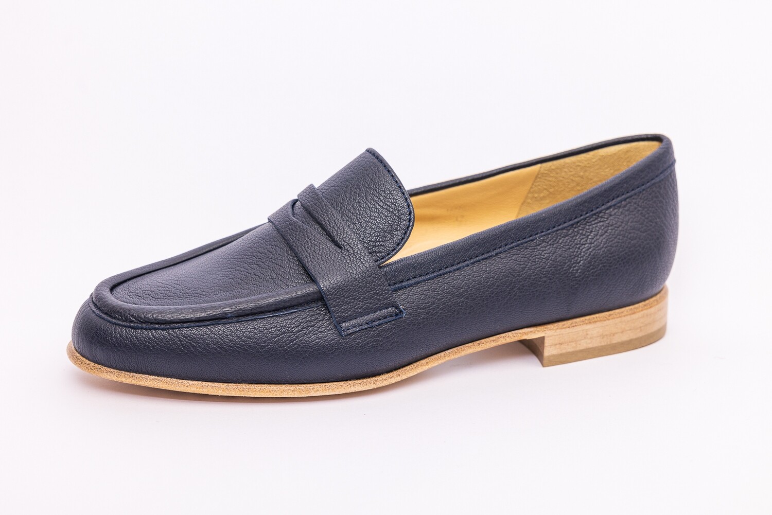 Brunate Schlupfschuhe