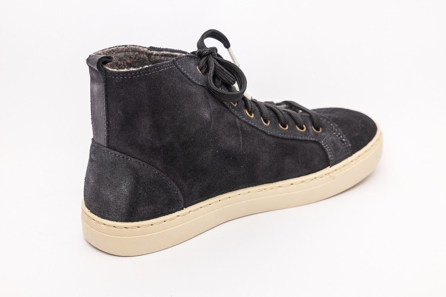 Natural World Sneaker