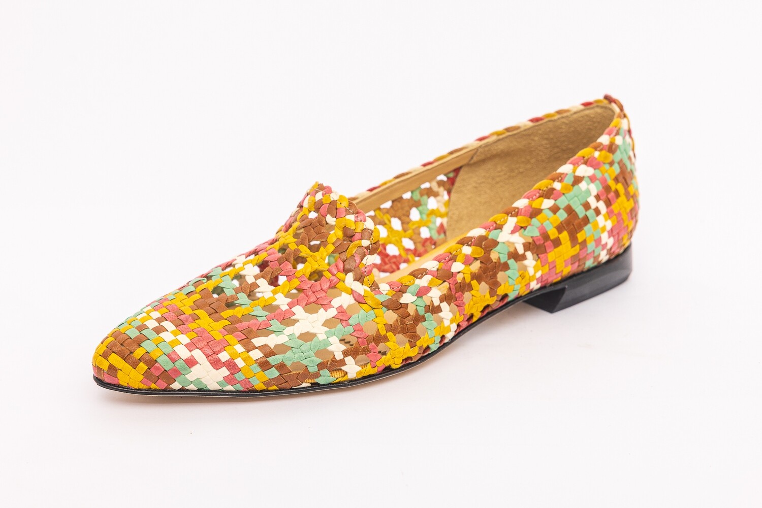 Brunate Pumps