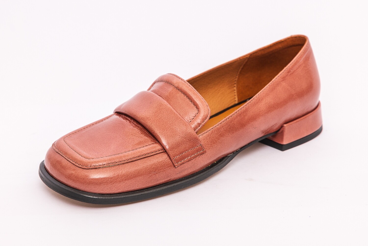 Angel Alarcon Pumps