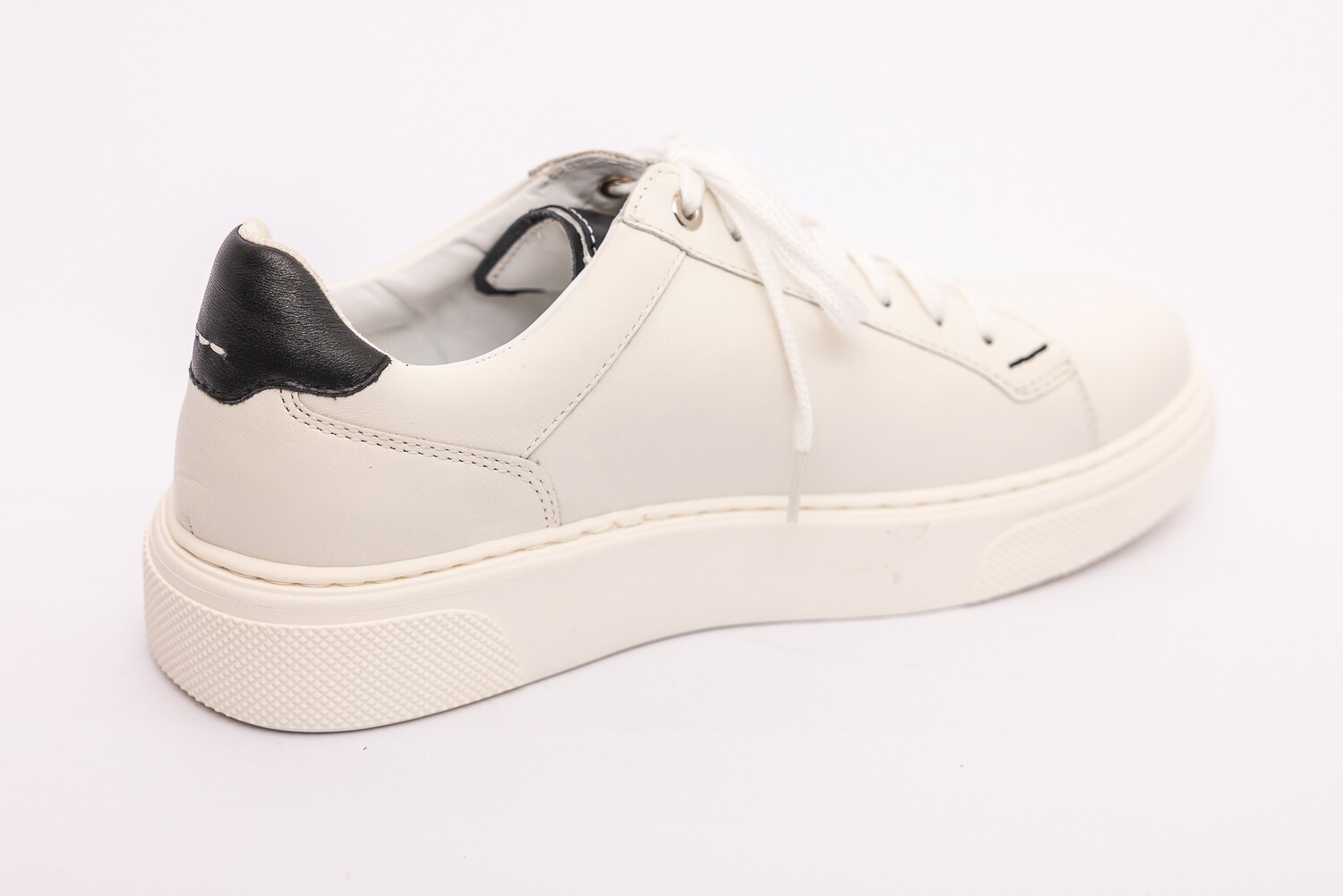 CYBRUS Sneaker