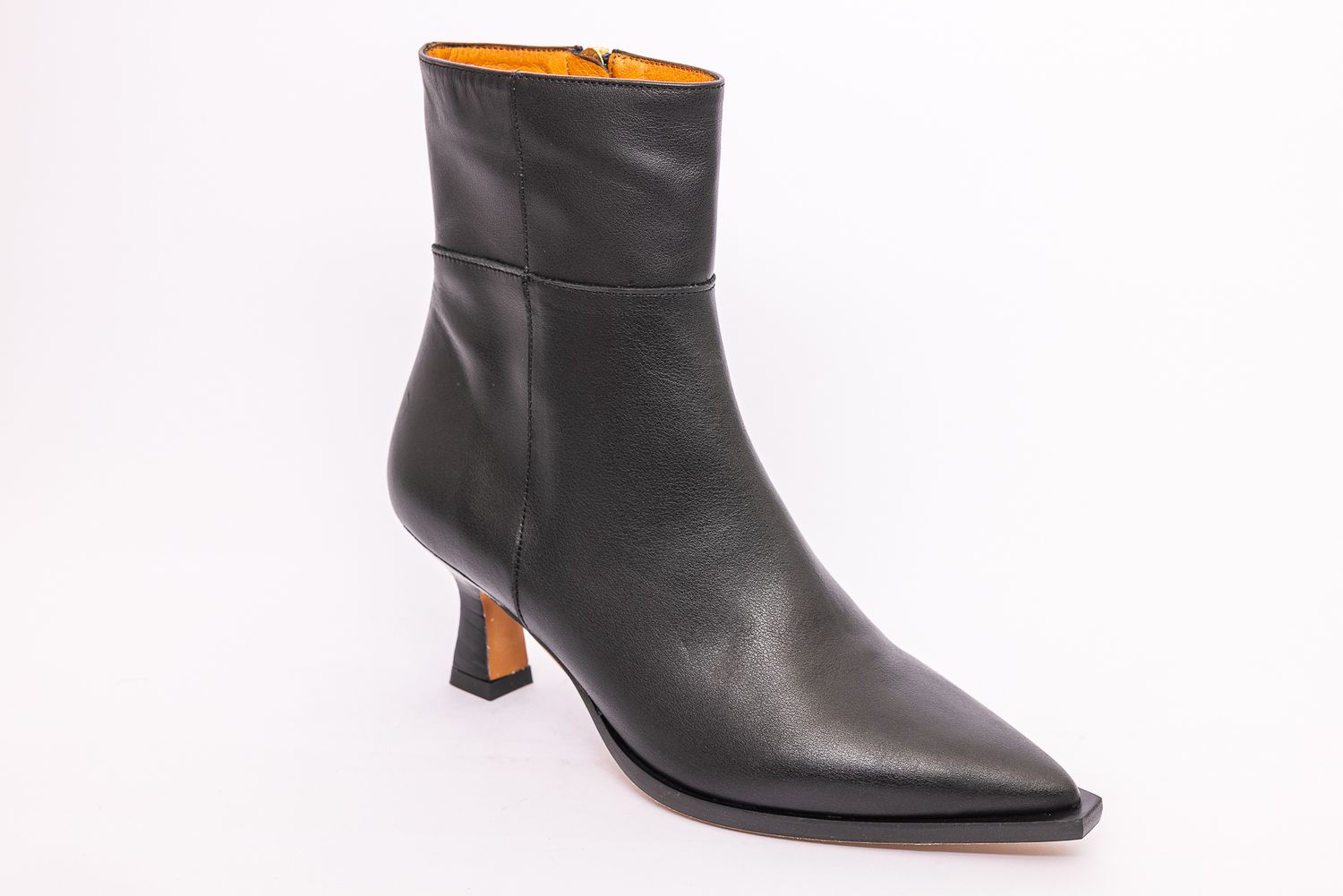 Angel Alarcon Stiefelette