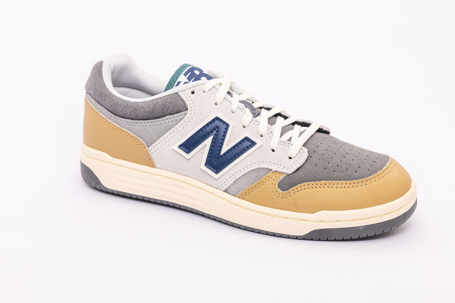 New Balance Sneaker