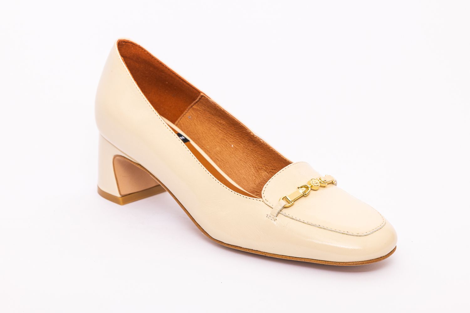 Angel Alarcon Pumps