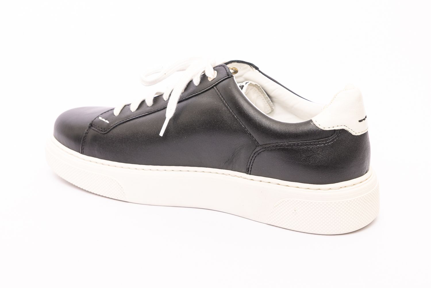 CYBRUS Sneaker