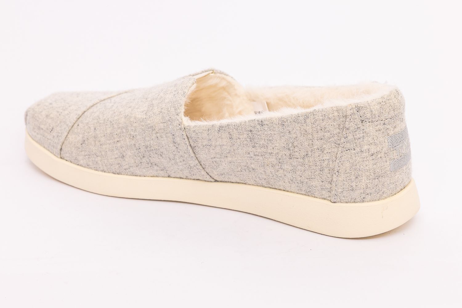 TOMS Finken