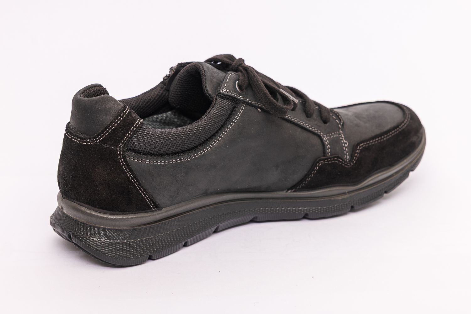 Ara Sneaker