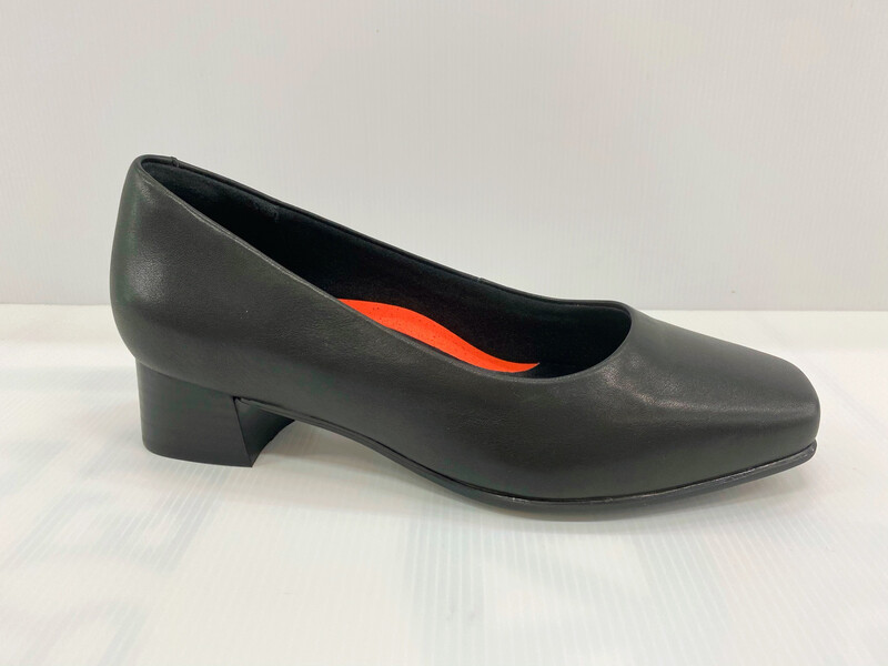 Hush Puppies- The Low Square