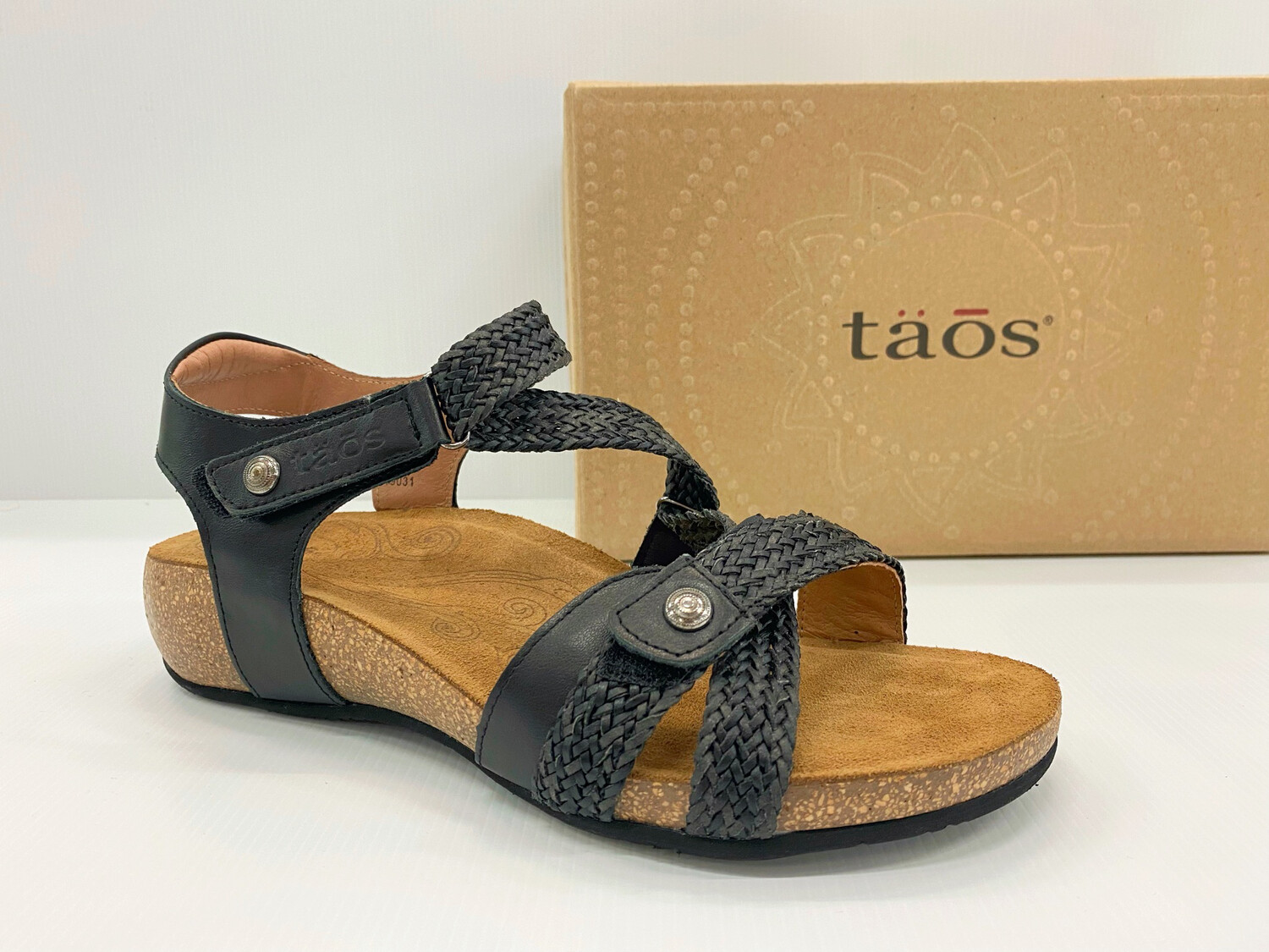 Taos- Trulie, Black