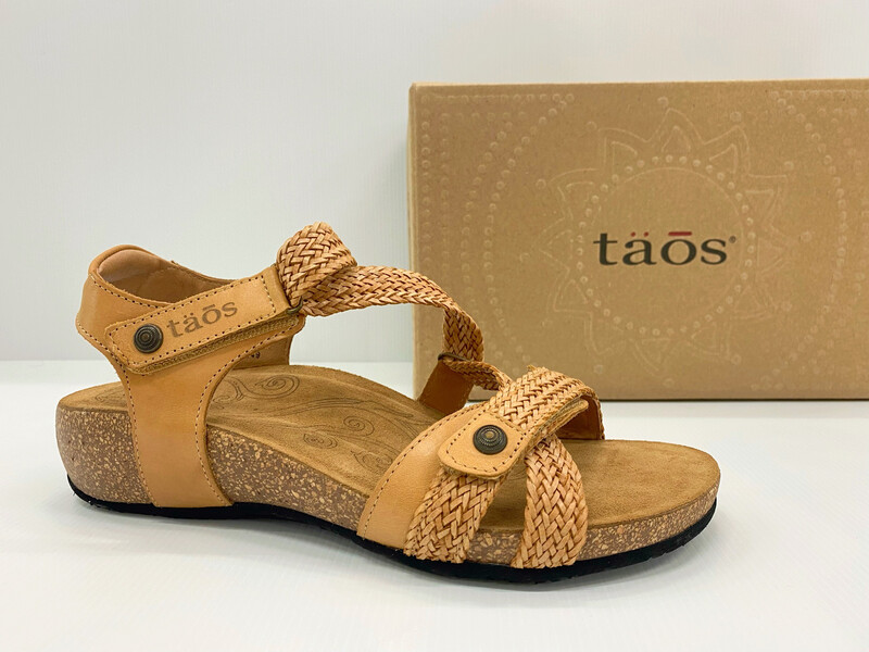 Taos- Trulie, Camel