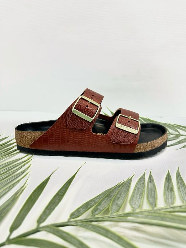 Birkenstock- Arizona