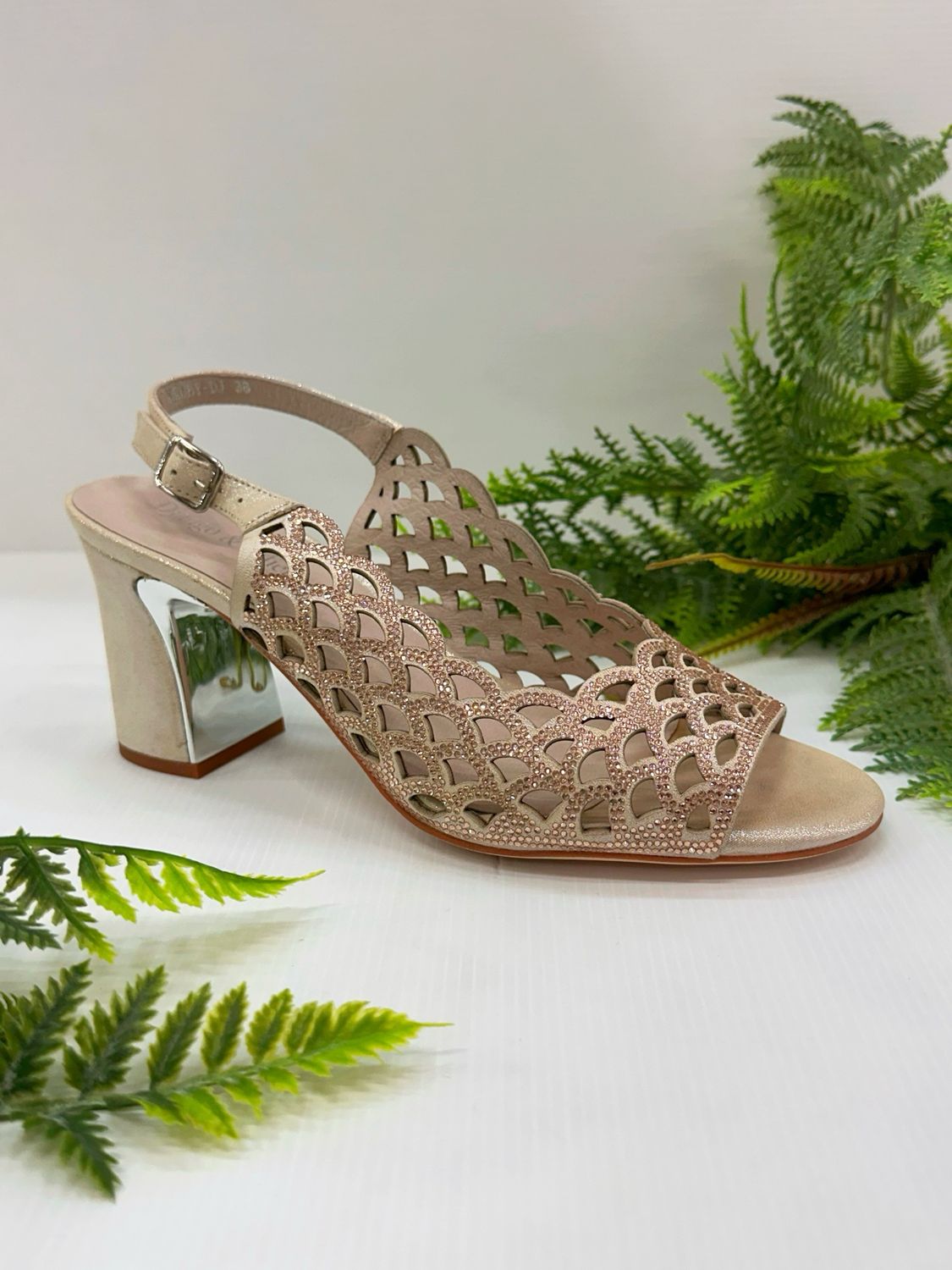 Django &amp; Juliette- Kruby