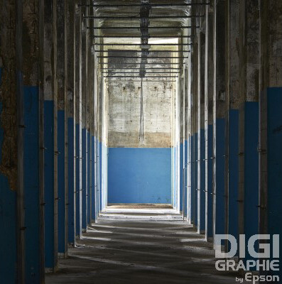 Base sous-marine, les portes bleues