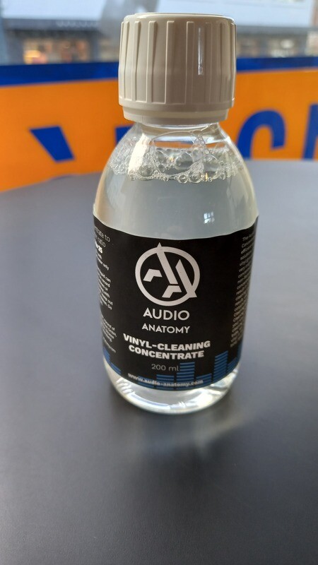 Vinyl Cleaning Concentrate