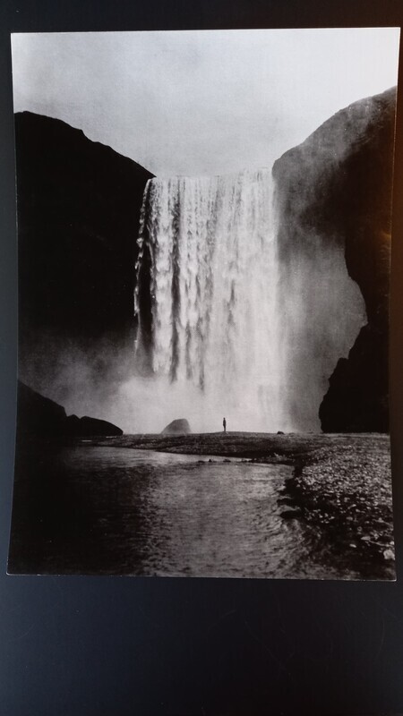 Poster - 007