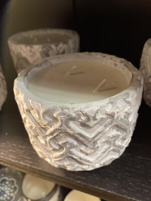 Unplug Candle White Stone Vintage Moss