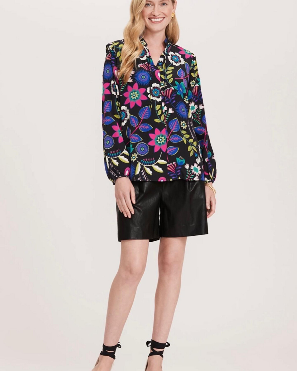 Tyler B Maggie Silk Floral Blouse M