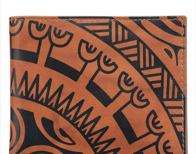 Polynesian Tattoo Leather Bifold Wallet Blk On Bourbon