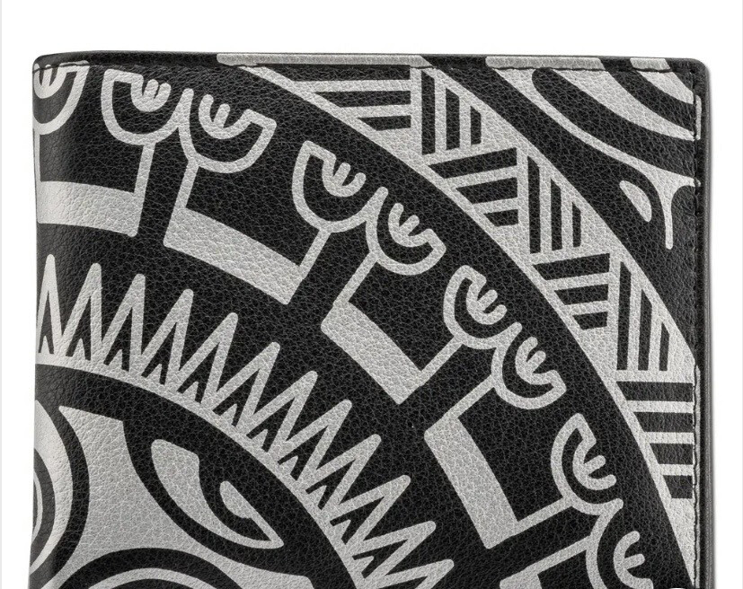 Polynesian Tattoo Leather Bifold Wallet Silver On Blk