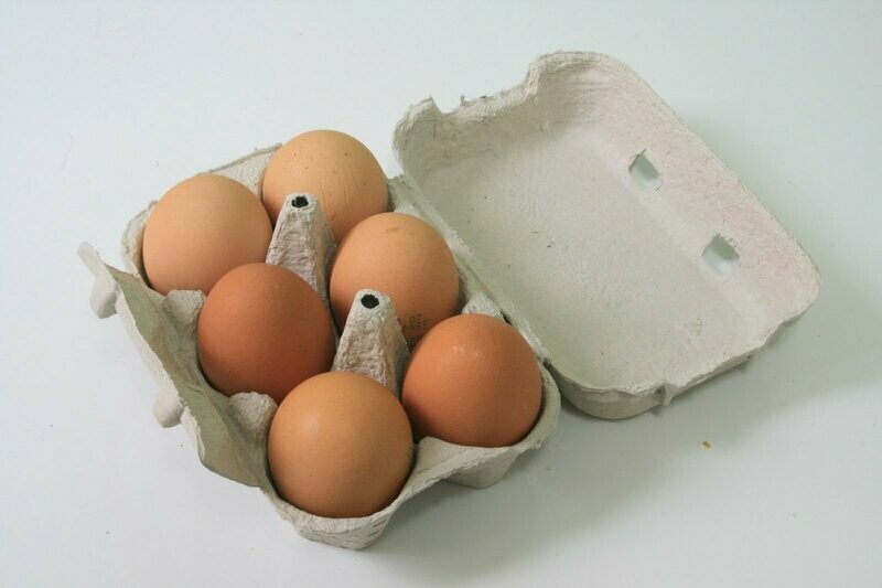 6 Free Range Eggs