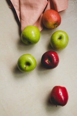 6 Apples