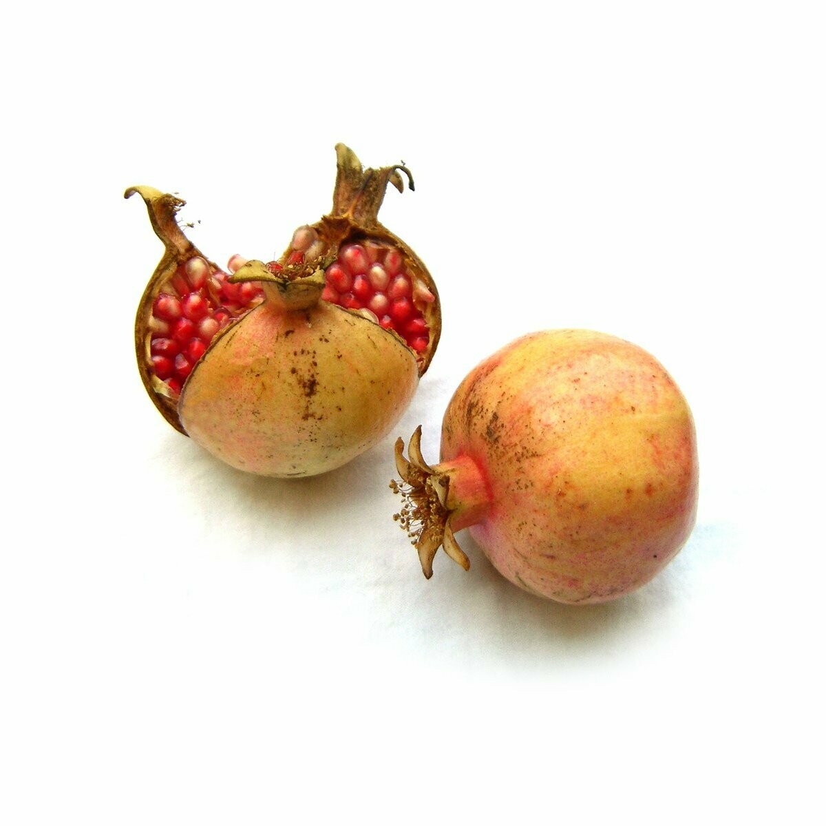 1 Pomegranate