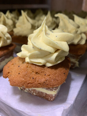 Microcake (Seasonal) Microcake (Seasonal)