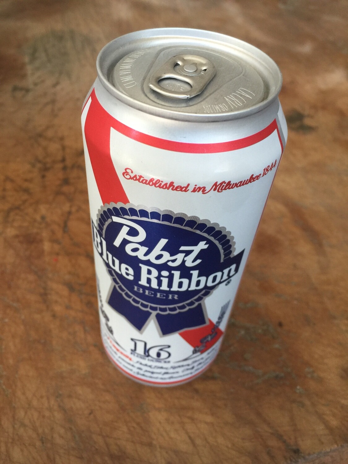 Beer / 16 oz / Pabst Blue Ribbon 16oz