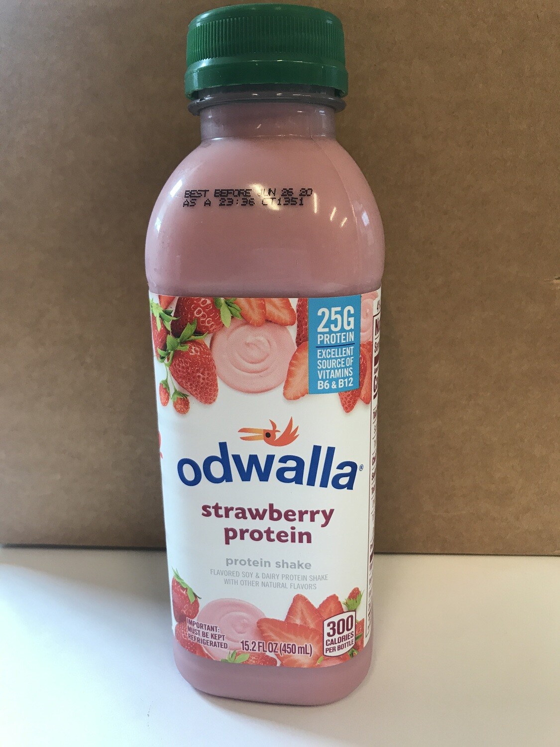 Beverage / supplement / Odwalla Strawberry Protein Shake, 15 oz