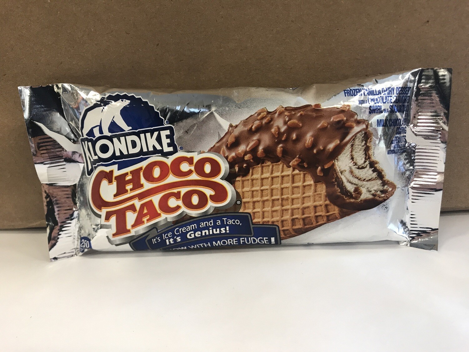 Frozen / Ice Cream Novelty / Choco Taco