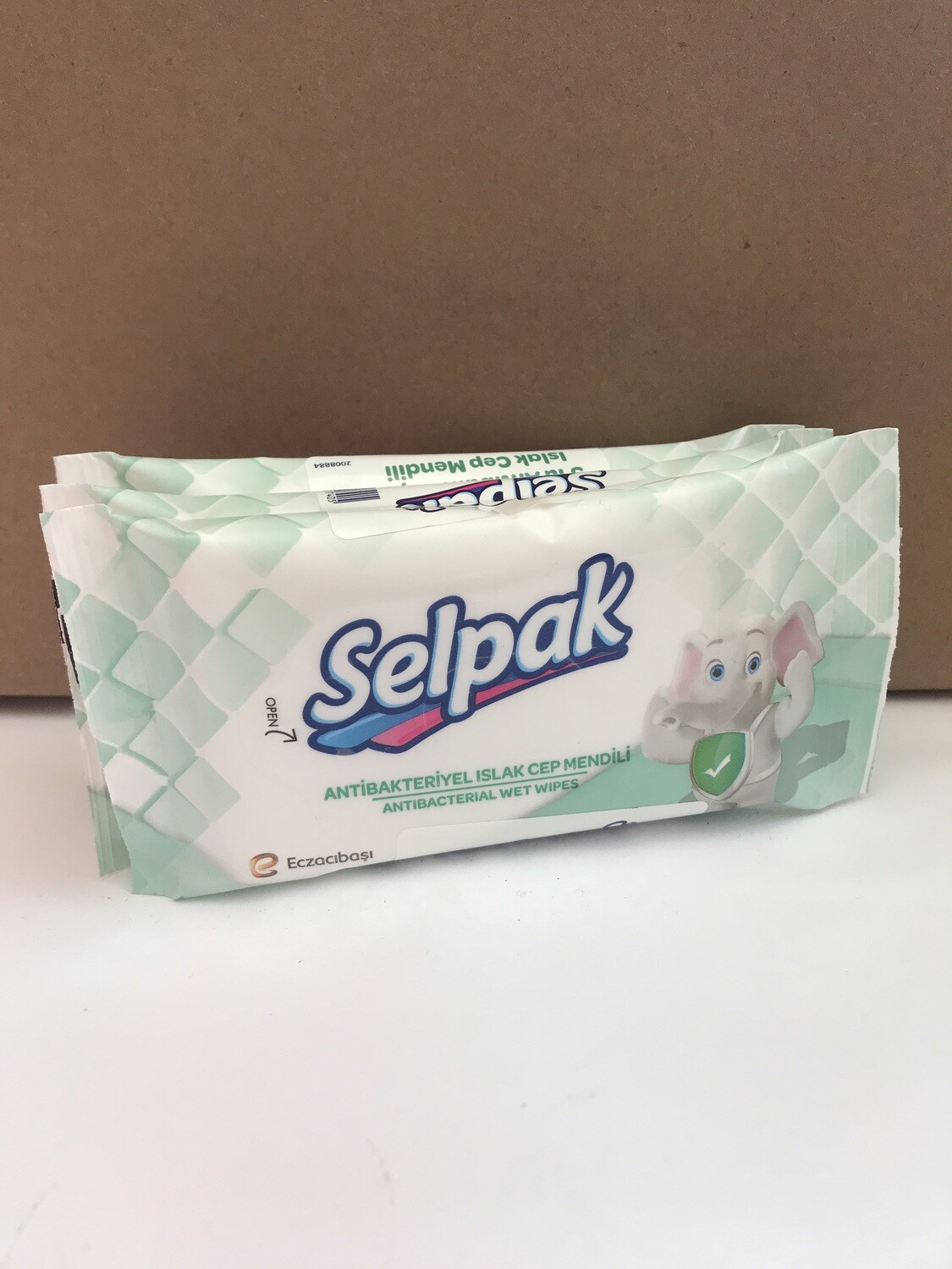 Health and Beauty / Hand Sanitizer / Selpak antibacterial wipes, 10 wipe 3 pk