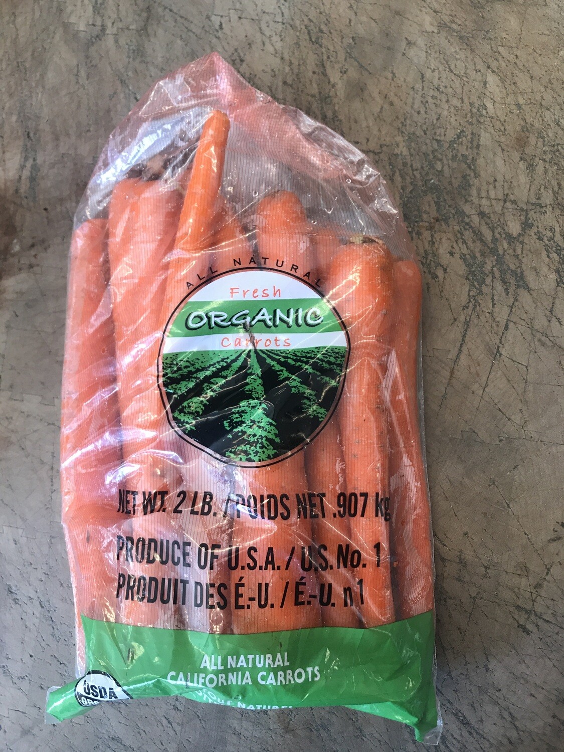 Produce / Vegetable / Organic Carrots, 2 lb bag